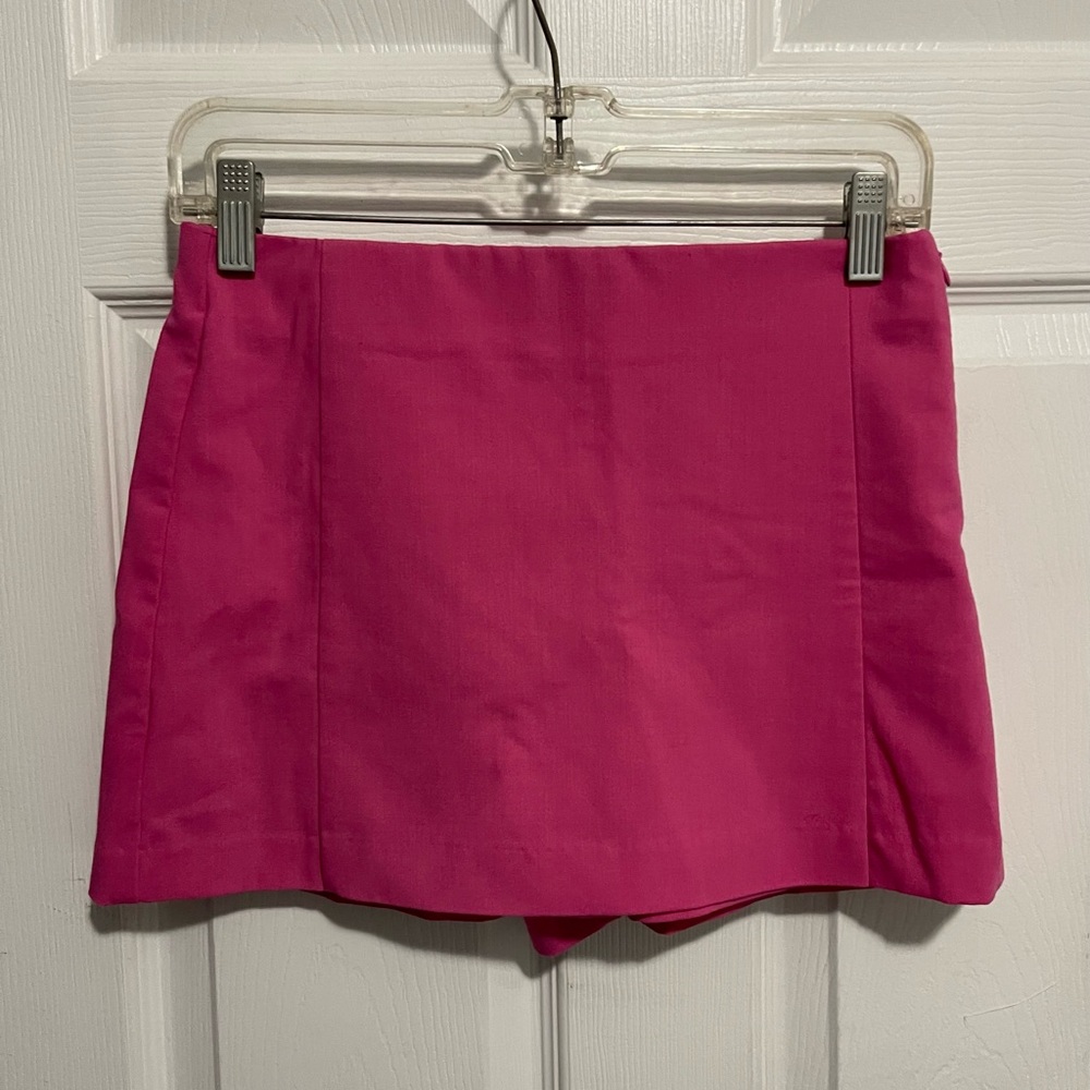 ZARA PINK SKORT